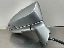 Load image into Gallery viewer, SIDE VIEW DOOR MIRROR Toyota Venza 2015 15 2016 16 Right - NW697825
