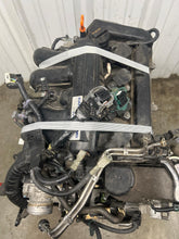 Load image into Gallery viewer, Engine Motor Honda FIT 2017 - NW699149
