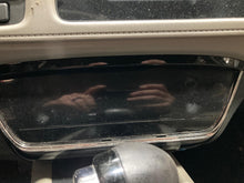 Load image into Gallery viewer, TEMPERATURE CONTROLS Honda HR-V 2016 16 2017 17 - NW698147

