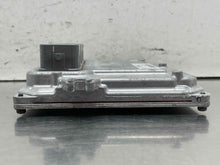 Load image into Gallery viewer, ECU ECM COMPUTER HONDA HR-V 2016 16 - NW699605
