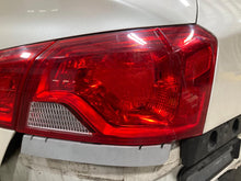 Load image into Gallery viewer, OUTER TAIL LIGHT LAMP Impala Impala New Style Impala Old Style 14-20 Right - NW700186
