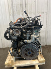 Load image into Gallery viewer, Engine Motor Buick C-MAX 2017 - NW697875
