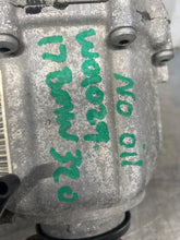 Load image into Gallery viewer, TRANSFER CASE 228I 320i 328D 328i 328I GT 428i 435i 528i M235I 12-18 - NW698726
