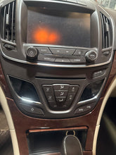 Load image into Gallery viewer, Temperature Controls Buick Regal 2016 - NW699354
