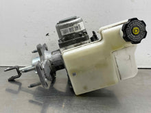 Load image into Gallery viewer, ABS Pump  SILVERADO 1500 PICKUP 2019 - NW700252
