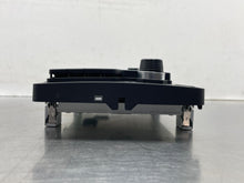 Load image into Gallery viewer, Info-Gps Screen Volkswagen Golf 2015 - NW698289
