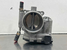 Load image into Gallery viewer, Throttle Body Kia Stinger 2018 - NW698732
