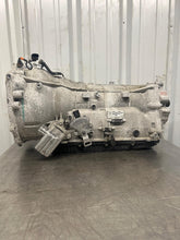 Load image into Gallery viewer, Transmission Kia Stinger 2018 - NW698753
