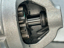 Load image into Gallery viewer, STARTER MOTOR 2017 17 - NW699862
