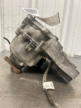 Load image into Gallery viewer, TRANSFER CASE BMW X3 X4 X5 X6 12 13 14 15 16 - NW700335
