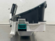 Load image into Gallery viewer, Speedometer Cluster Cadillac Seville 1999 - NW700837
