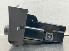 Load image into Gallery viewer, Temperature Controls Cadillac Seville 1999 - NW700905
