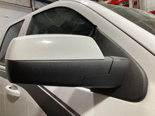 Load image into Gallery viewer, [INVENTORYCAR_YEAR_MAKE_MODEL] SIDE VIEW DOOR MIRROR Right - NW700997
