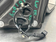 Load image into Gallery viewer, [INVENTORYCAR_YEAR_MAKE_MODEL] SIDE VIEW DOOR MIRROR Right - NW700997
