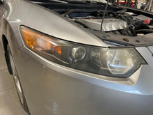 Load image into Gallery viewer, HEADLIGHT LAMP ASSEMBLY Acura TSX 09 10 11 12 13 14 Right - NW701842
