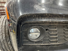 Load image into Gallery viewer, [INVENTORYCAR_YEAR_MAKE_MODEL] FOG LAMP LIGHT Right - NW702079
