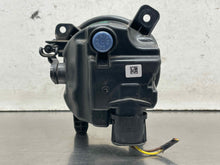 Load image into Gallery viewer, [INVENTORYCAR_YEAR_MAKE_MODEL] FOG LAMP LIGHT Right - NW702079
