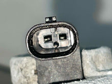 Load image into Gallery viewer, AC Compressor  CT6 2018 - NW702442
