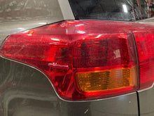 Load image into Gallery viewer, OUTER TAIL LIGHT LAMP Toyota Rav4 2013 13 2014 14 Left - NW702834

