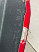 Load image into Gallery viewer, OUTER TAIL LIGHT LAMP E300 E350 E400 E550 E63 10 11 12 13 Right - NW701453
