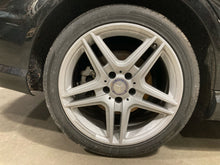 Load image into Gallery viewer, WHEEL RIM E300 E350 E400 E550 E63 11-13 18x8 - NW700874
