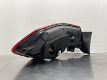 Load image into Gallery viewer, OUTER TAIL LIGHT LAMP E300 E350 E400 E550 E63 10 11 12 13 Right - NW701455
