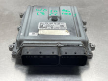 Load image into Gallery viewer, ECU ECM COMPUTER Mercedes C300 C350 SLK350 GLK350 2013 13 - NW701237
