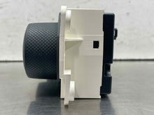 Load image into Gallery viewer, TEMPERATURE CONTROLS Hummer H3 06 07 08 09 10 - NW703044
