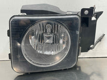 Load image into Gallery viewer, HEADLIGHT LAMP ASSEMBLY Hummer H3 06 07 08 09 10 Left - NW702107
