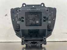 Load image into Gallery viewer, Radio  MERCEDES E-CLASS 2020 - NW703275
