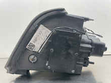 Load image into Gallery viewer, HEADLIGHT LAMP ASSEMBLY Cadillac SRX 04 05 06 07 08 09 Left - NW703555
