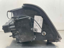 Load image into Gallery viewer, HEADLIGHT LAMP ASSEMBLY Cadillac SRX 04 05 06 07 08 09 Right - NW703556
