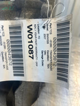 Load image into Gallery viewer, TRANSFER CASE BMW 530xi 528xi 328xi 332xi 2006 06 2007 07 2008 08 09 2010 10 - NW703414
