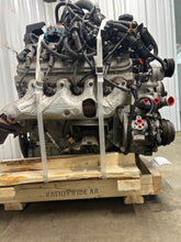 Load image into Gallery viewer, Engine Motor  SILVERADO 1500 PICKUP 2011 - NW704012
