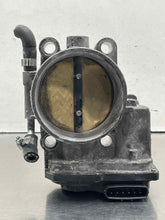 Load image into Gallery viewer, THROTTLE BODY LR4 Range Rover Range Rover Sport 10 11 12 13 - NW704063
