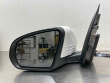 Load image into Gallery viewer, Side View Door Mirror  MERCEDES GL-CLASS 2017 - NW704552
