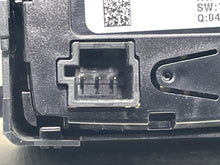 Load image into Gallery viewer, Radio  MERCEDES C-CLASS 2019 - NW704550
