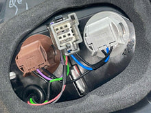 Load image into Gallery viewer, TAIL LIGHT LAMP ASSEMBLY Volvo S60 XC60 12 13 14 15 16 17 Right - NW704647

