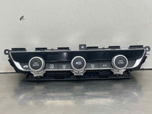 Load image into Gallery viewer, Temperature Controls Honda Accord 2019 - NW704713
