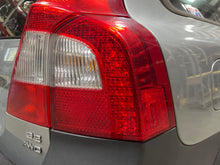 Load image into Gallery viewer, OUTER TAIL LIGHT LAMP C70 V70 XC70 08 09 10 11 12 13 14 Right - NW705471
