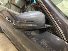 Load image into Gallery viewer, Side View Door Mirror  MERCEDES E-CLASS 2016 - NW706105
