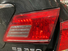 Load image into Gallery viewer, TRUNK LID MOUNTED TAIL LIGHT LAMP Lexus ES350 10 11 12 Right - NW706838
