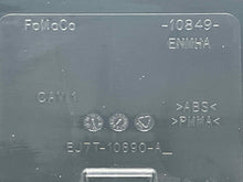 Load image into Gallery viewer, Speedometer Cluster Lincoln MKC 2015 - NW706789

