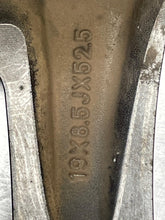 Load image into Gallery viewer, WHEEL RIM MKC 2015-2019 19x8-1/2 ALUM 19x8-1/2, 5 lug, 4-1/4" - NW706911
