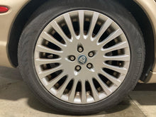 Load image into Gallery viewer, WHEEL RIM Vanden Pl XJ XJ8 XJ8L XJL XJR 05-09 18x8 ALLOY - NW707366
