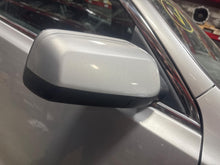 Load image into Gallery viewer, Side View Door Mirror Lincoln MKS 2011 - NW708772
