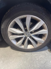 Load image into Gallery viewer, Wheel Rim Volkswagen Beetle 2013 - NW709358
