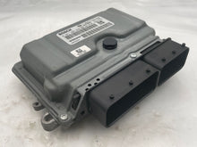 Load image into Gallery viewer, ECU ECM COMPUTER Volvo C30 V40 V70 2006 06 2007 07 08 - NW63188
