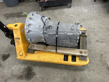 Load image into Gallery viewer, Transmission Nissan Frontier 2022 - DG148161
