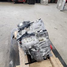Load image into Gallery viewer, Transmission  BMW X1 2021 - DG154549
